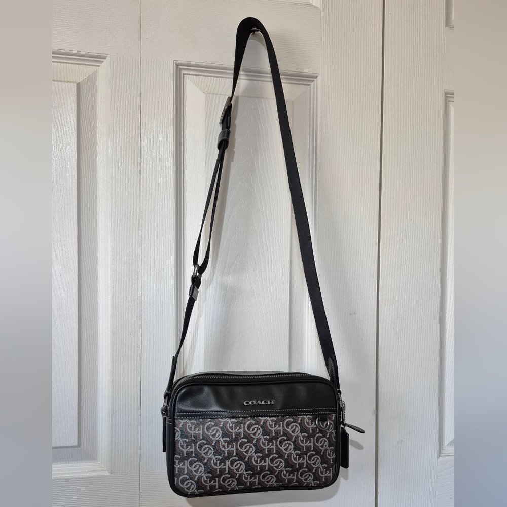 Coach CF484 Graham Midnight Crossbody Coach Monogram Print Canvas And Leather - Picture 2 of 16